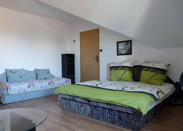 Privat Inka * Lipótszentmiklós